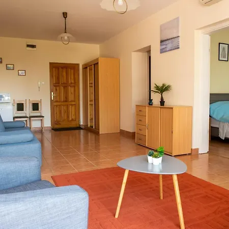 Sunny Apartman Apartment Cserkeszolo