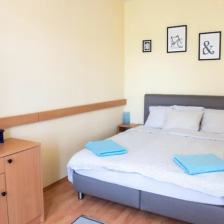 Sunny Apartman *
